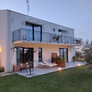 Nacari Apartment